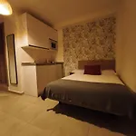 Casa Miguel Hotel *